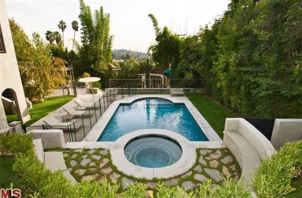 Katy Perry Home 7