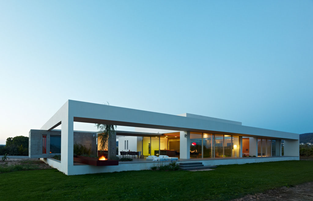 01-minimalist-house